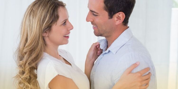 Manifest love là gì? Bật mí bí quyết có người yêu đủ 5 tế