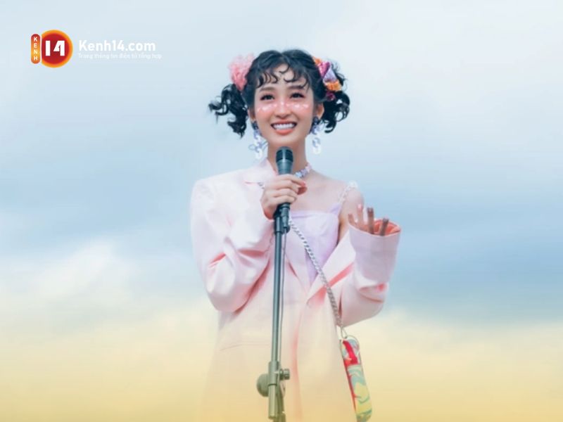 Em xinh Juky San bùng nổ với bản hit “Phải chăng em đã yêu”