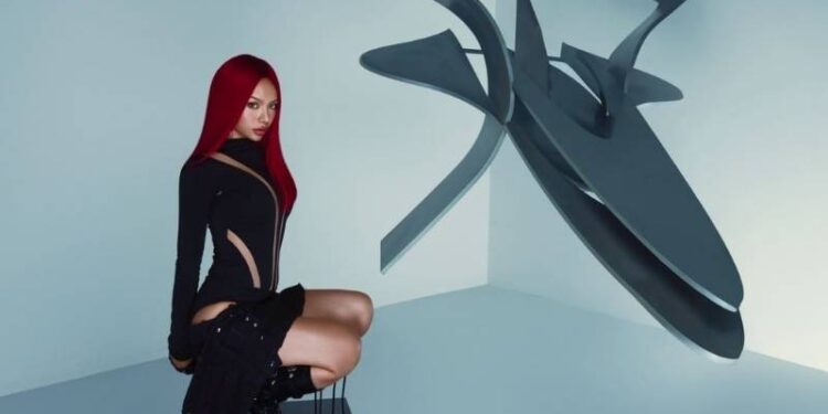 Em xinh Vũ Thảo My – nàng thơ mới của "Em xinh Say Hi" chính thức lộ diện!