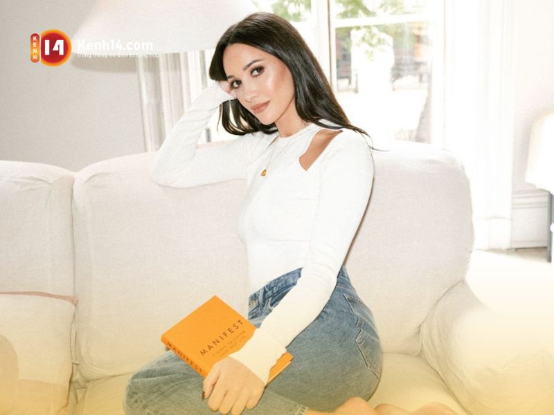 manifest 7 buoc 1 Hành trình chuyển mình của Roxie Nafousi và sự ra đời của "Manifest 7 bước"