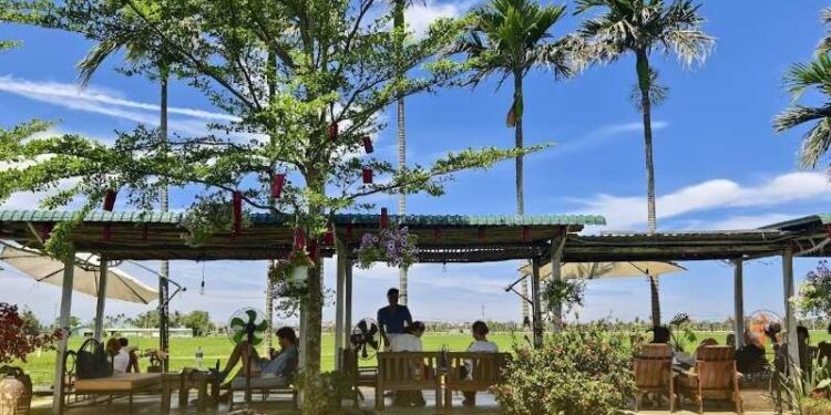 quan cafe chill hoi an 1 Bật mí 5+ quán cafe chill Hội An giá phải chăng, đồ uống ngon
